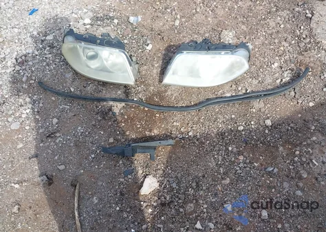 2002 Volkswagen Passat Gls z USA, uszkodzony, nr VIN WVWPD63B82P343278